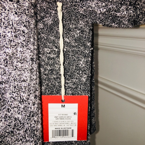 NWT Long-Sleeve Knit Dress. Turn up the “Flirty”! - Picture 7 of 7